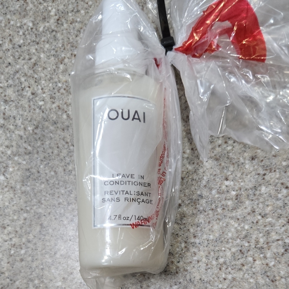 NEW - OUAI Leave-in Conditioner 4.7 fl oz